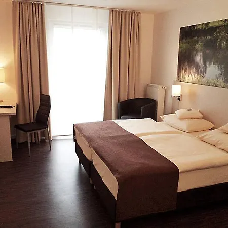 Neue Am Park Hotel 3*