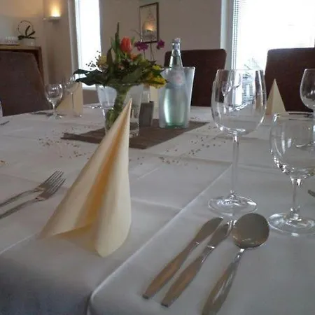 Neue Am Park Hotel 3*